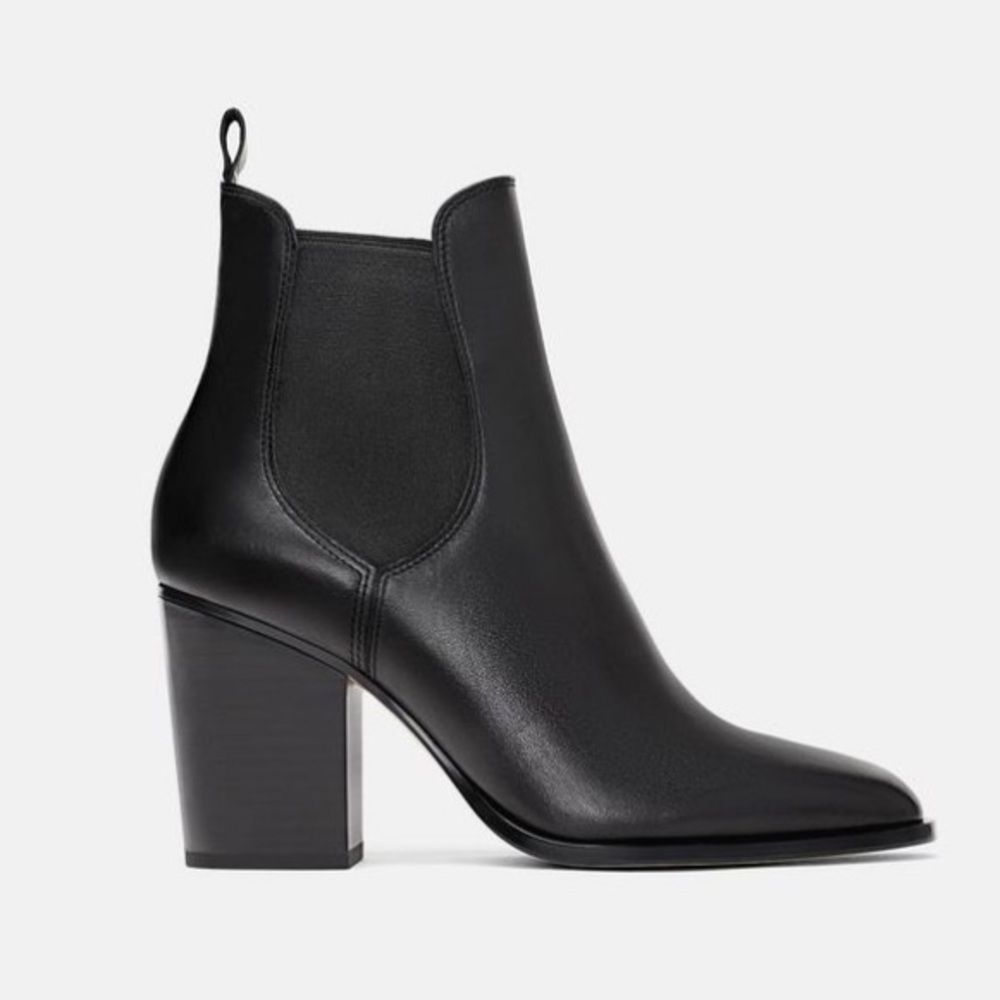 Zara High Heel Stretch Leather Ankle Boots. Size 8. Black.